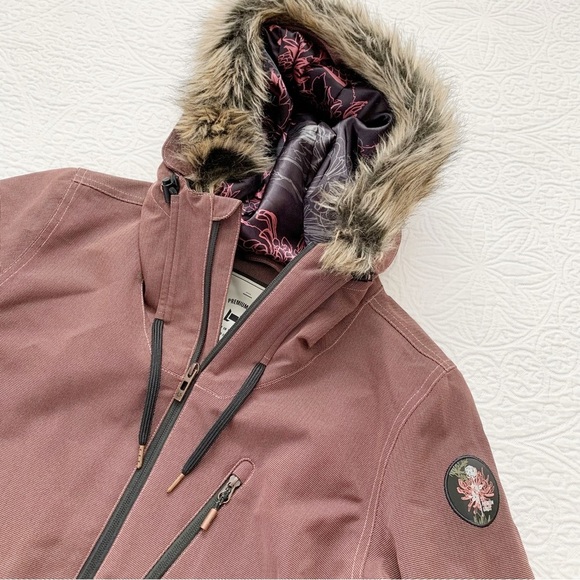 L1 Premium Goods Women's Fairbanks Jacket, Rose - Picture 6 of 13